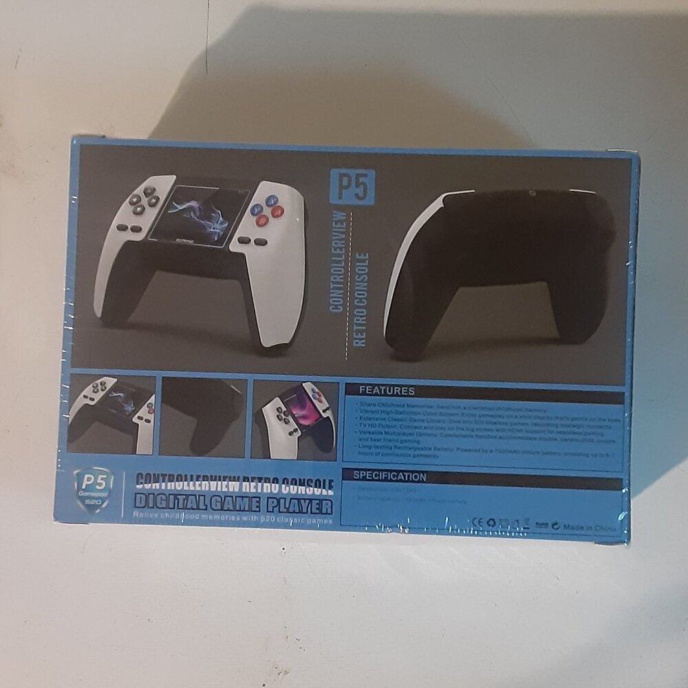 P5 Retro Console Controller (Red) - Picture 4 of 4